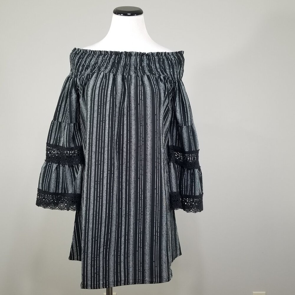 Kiwi + Punch Boho Off-Shoulder Tunic Dress Black White Striped Bell Sleeve M NWT